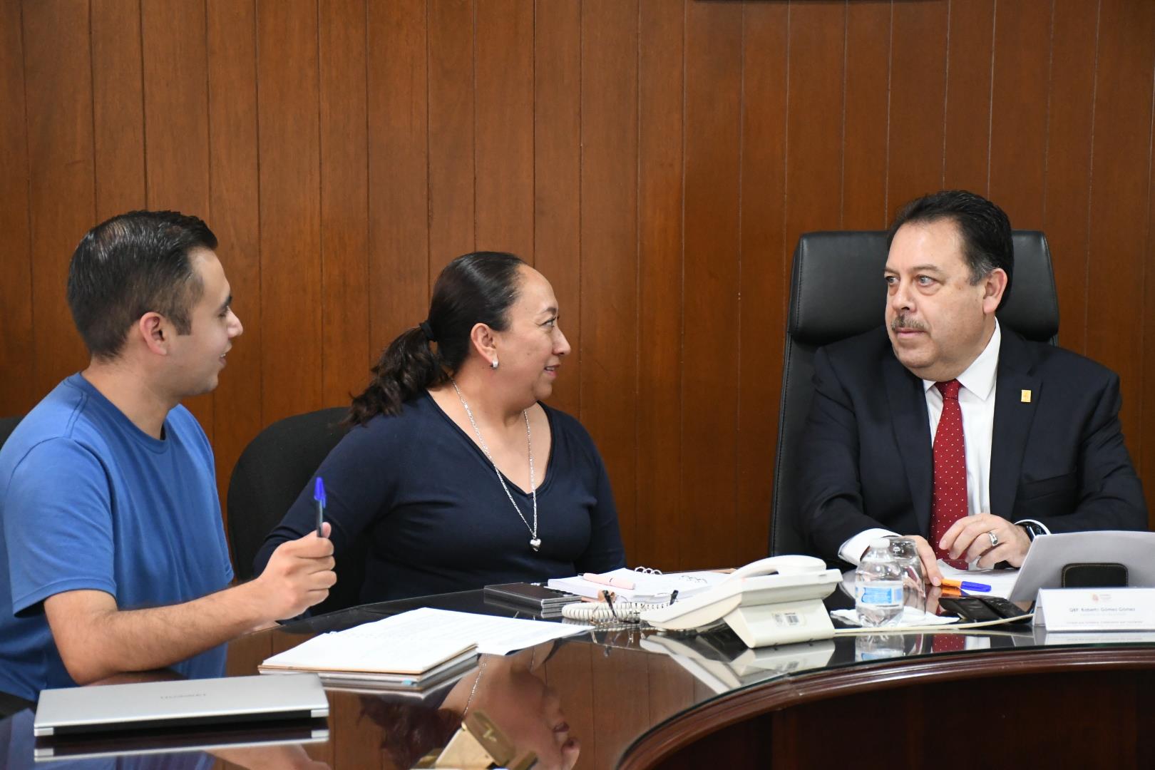 Reunión de trabajo con las Secretarías de Asuntos Jurídicos y Promoción Turística